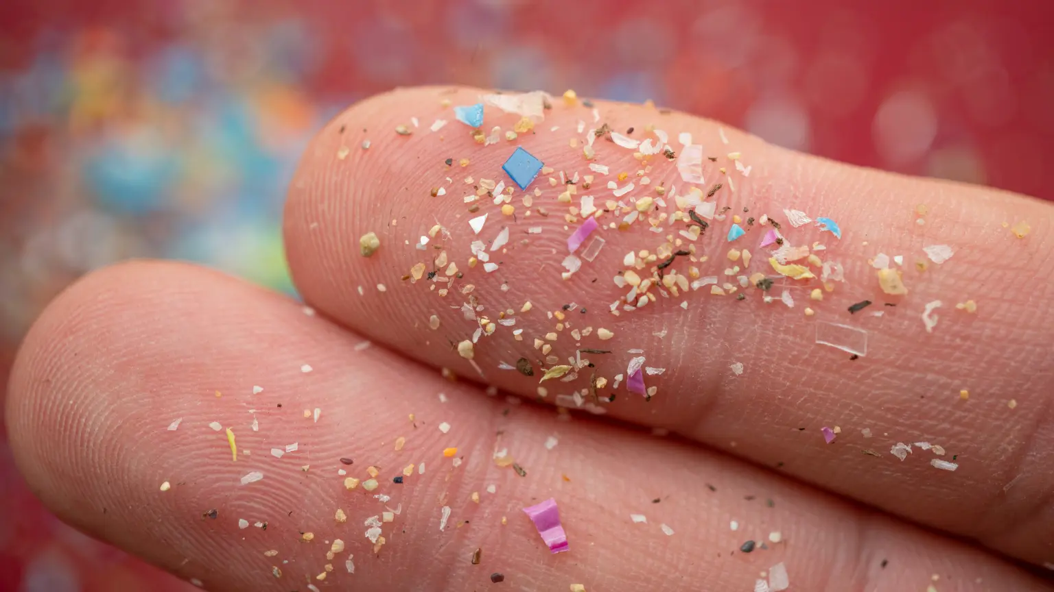 You’re Probably Breathing in 70,000 Microplastic Particles a Day — Here’s Why That’s a Big Deal