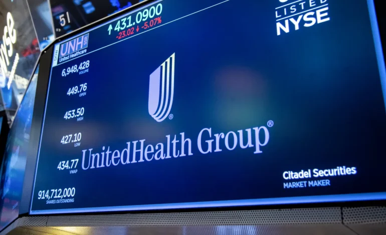 Buffett’s $1.6B Bet Sends UnitedHealth Soaring in Biggest Jump Since 2020