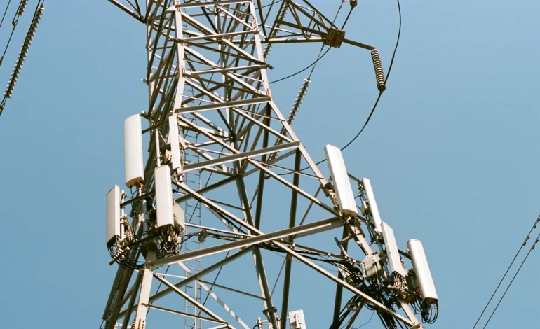 EchoStar Stock Explodes After $23B Spectrum Deal With AT&T