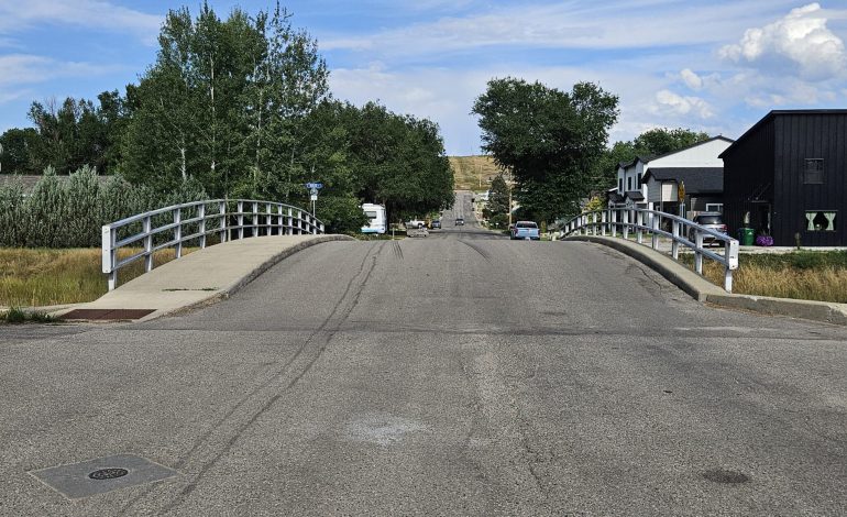 Got Thoughts on Wyoming Roads and Bridges? WYDOT Wants to Hear From You