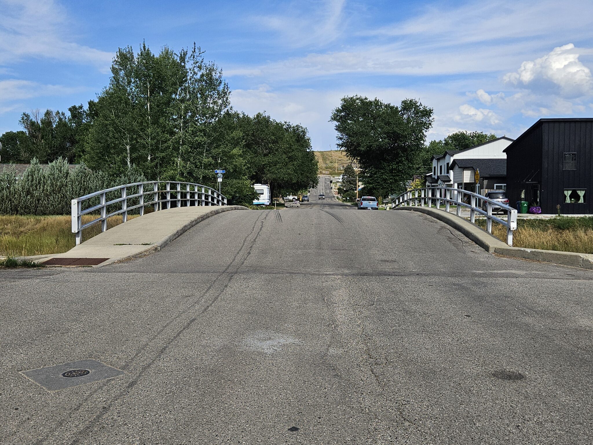 Got Thoughts on Wyoming Roads and Bridges? WYDOT Wants to Hear From You