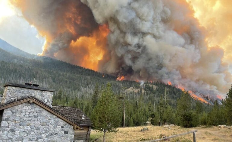 Community Meeting Planned as Willow Creek Fire Holds, Dollar Lake Blaze Still Active