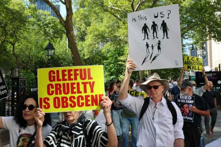 Judge Orders ICE to Improve Migrant Holding Conditions in Manhattan