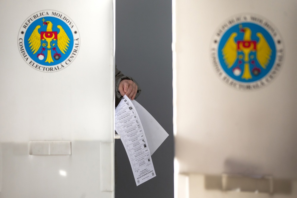ANALYSIS: Moldova’s Election Game: Banning Parties Instead of Winning Votes