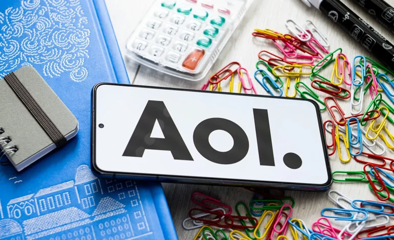 Goodbye, Dial-Up: AOL Pulls the Plug on a 1990s Internet Icon
