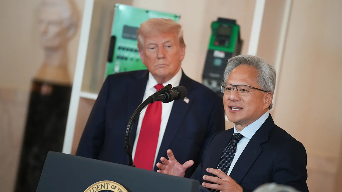 Nvidia’s Jensen Huang Says He’s Talking With Trump Admin on Selling Blackwell Chips to China