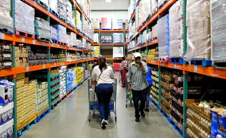 Americans Are Grumpy About the Economy Again: Confidence Sinks as Prices Bite and Jobs Cool