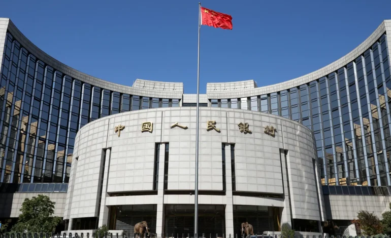 Beijing Keeps Loan Rates on Ice, Even after the Fed Eases