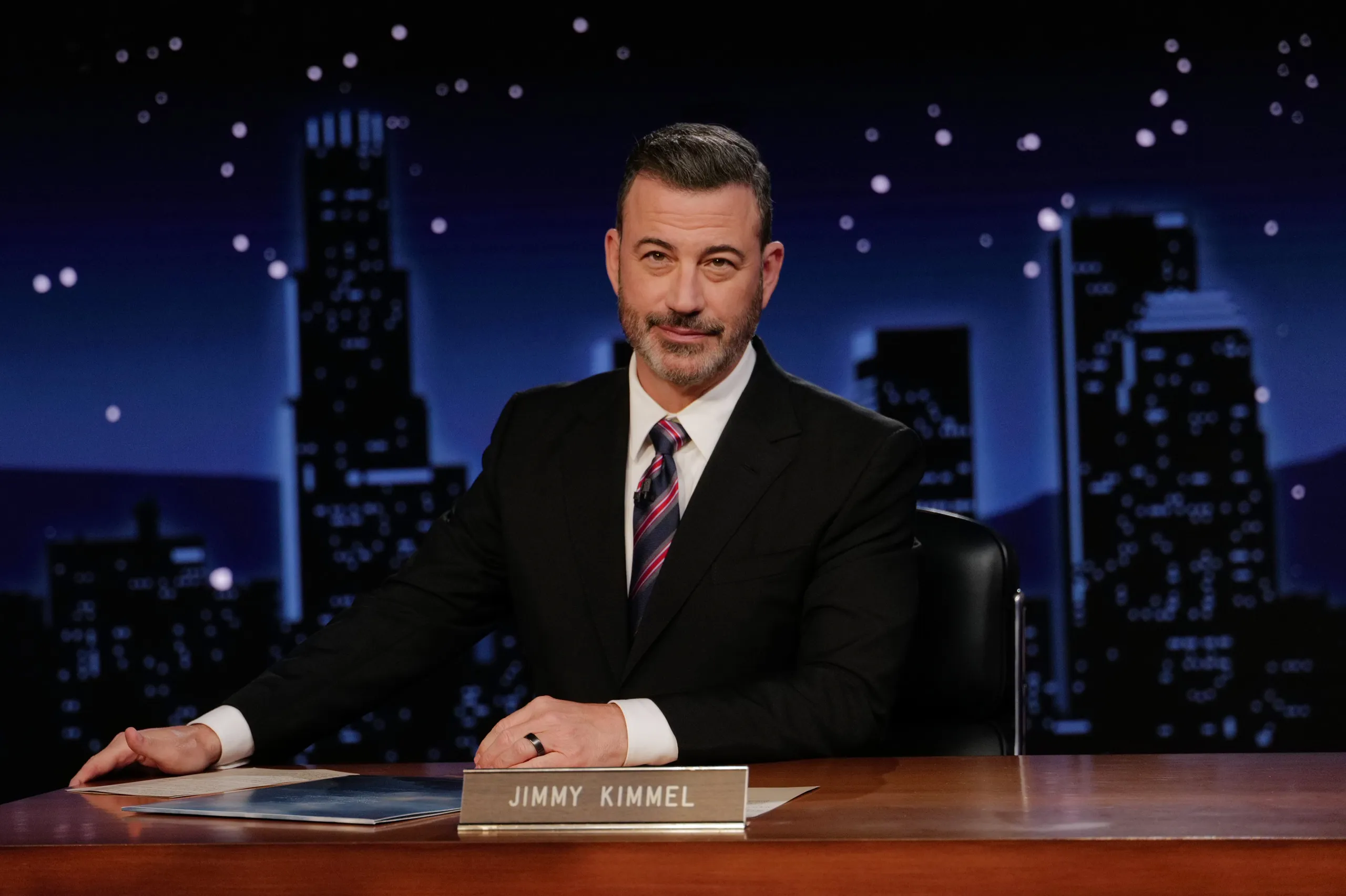 “We’re even”: Kimmel mocks Trump’s ABC lawsuit talk — and calls him a bully