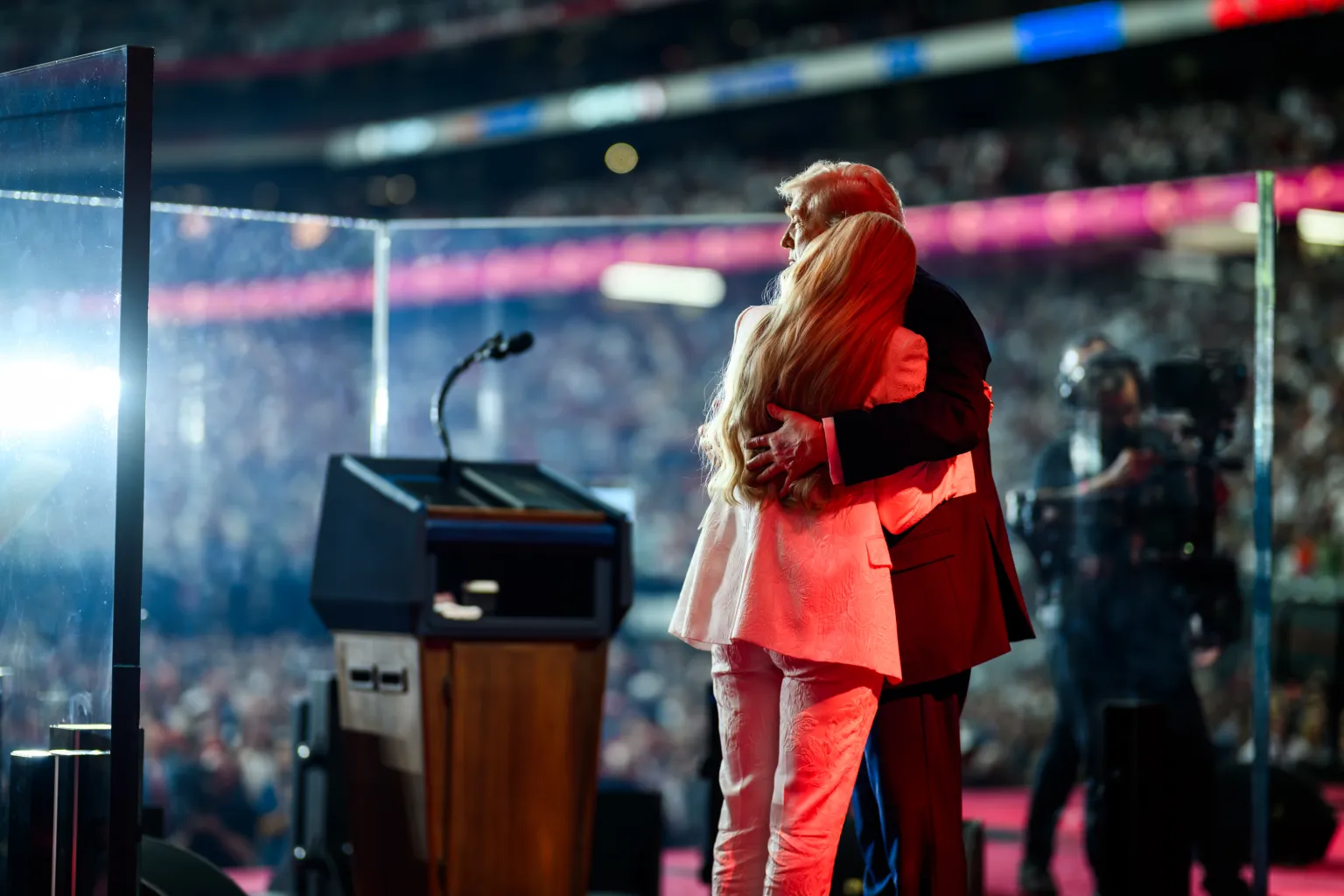 In Arizona, Trump Frames Charlie Kirk as a Martyr—But His Widow’s Forgiveness Defines the Night