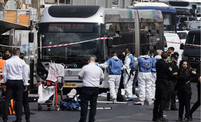 Bus Stop Massacre in Jerusalem, Fresh Tower Collapses in Gaza: a Deadly Day on Both Sides