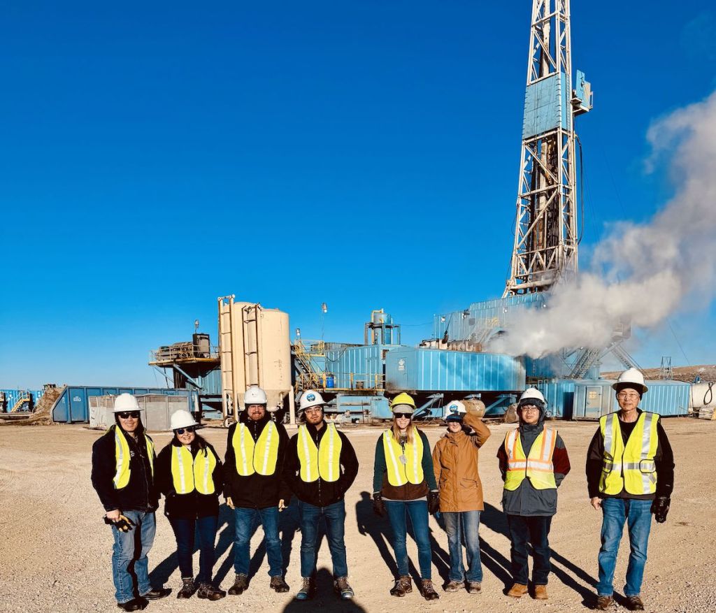 Wyoming’s 3.5-Mile CO₂ Well Aims to Turn Rock Into a Carbon Bank