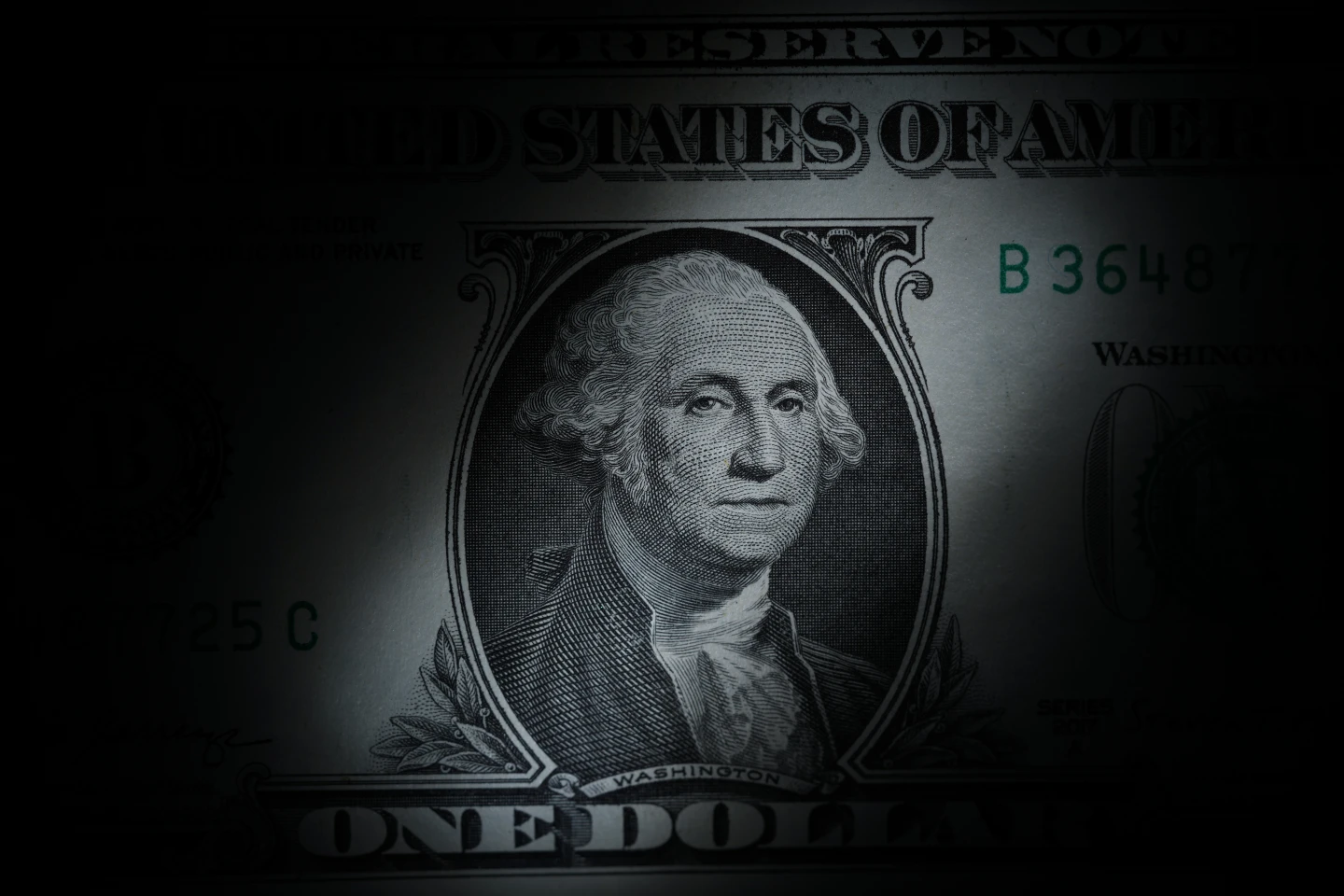 Surprise pop: US economy sprints at 3.8% in spring as shoppers keep spending