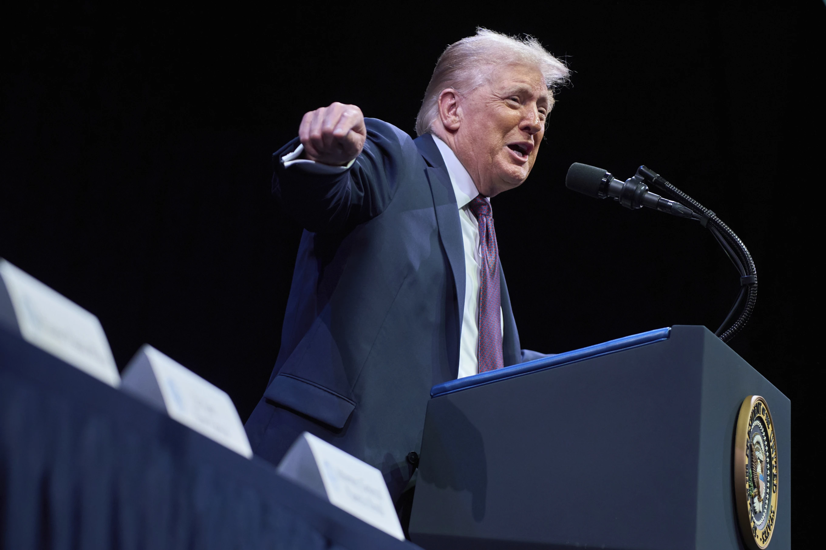Trump Lets DC Police Takeover Expire — But the Feds Aren’t Going Far