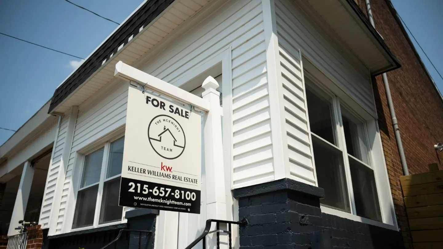 30-Year Mortgage Slips to 6.5% — Relief, Not a Rescue