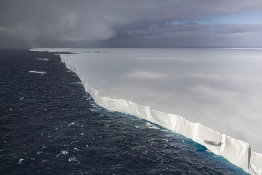 A23A, the onetime king of icebergs, is cracking up — and bowing out