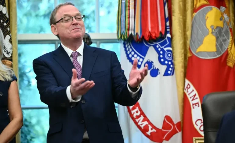 White House Warns of Federal Layoffs as Government Shutdown Drags Into Fifth Day