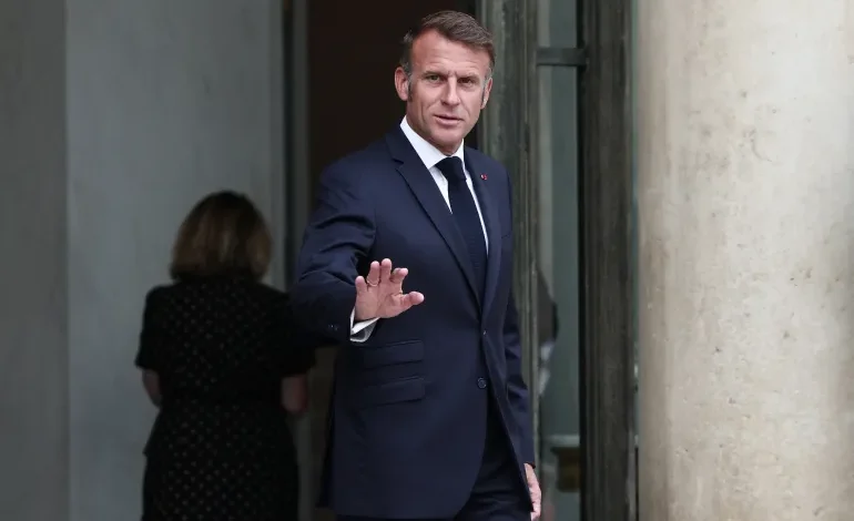 Macron to Name New Prime Minister Within 48 Hours as France’s Political Crisis Deepens