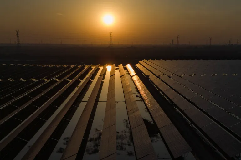 IEA Lowers Global Renewables Forecast as US, China Falter