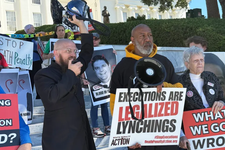 Alabama Executes Inmate Using Nitrogen Gas Despite Warnings of ‘Cruel, Unusual’ Punishment