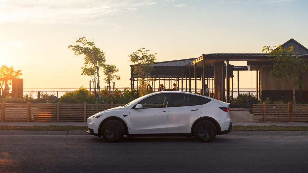 Tesla trims prices on Model Y and Model 3 to claw back share — Wall Street yawns