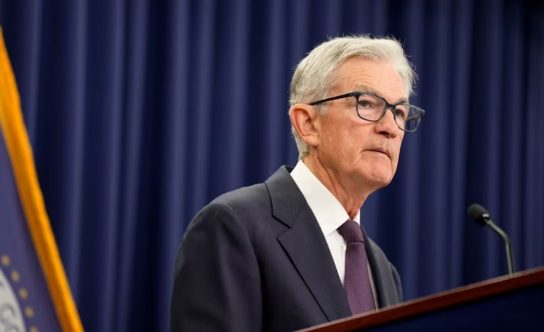 Powell Says the Fed’s Walking a Tightrope: Cool Prices without Killing Jobs