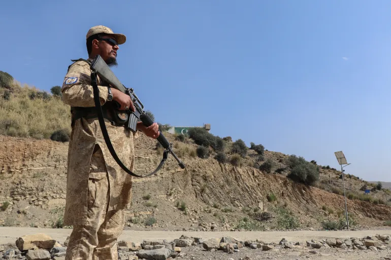 Pakistan and Afghanistan resume talks in Istanbul after weeks of border clashes