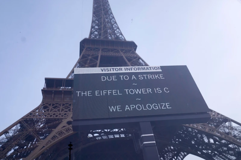 France’s Anti-Austerity Strikes Shut the Eiffel Tower and Fill Streets Nationwide