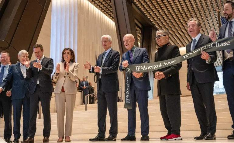 JPMorgan’s $3B NYC HQ Doubles as a Talent Magnet — and a Flex