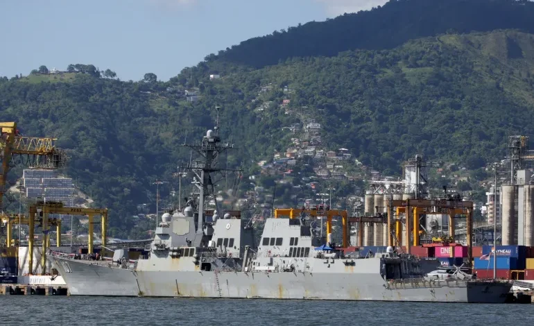 Venezuela Suspends Gas Deal With Trinidad and Tobago Over US Warship Visit
