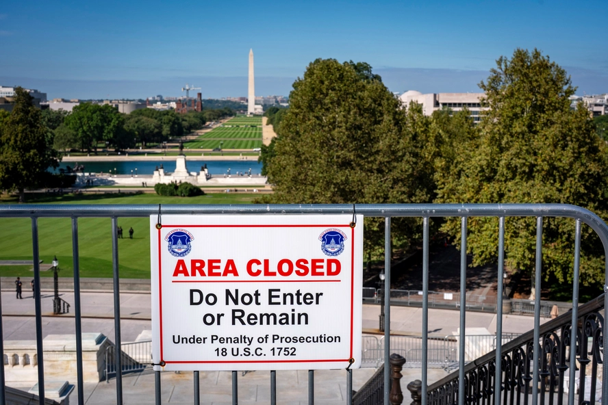 Federal Websites Are Blaming Democrats for the Shutdown — and Ethics Lawyers Say That Might Be Illegal