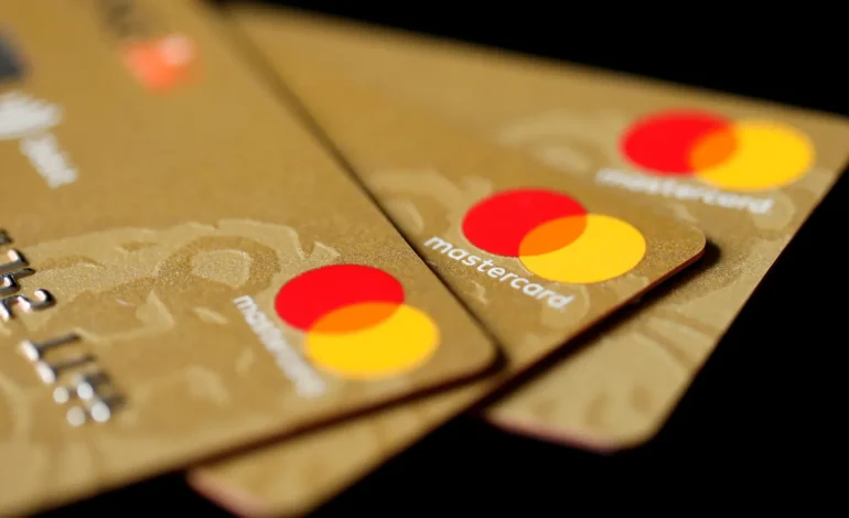 Visa and Mastercard Pitch a Swipe-fee Truce — Retailers Aren’t Buying it