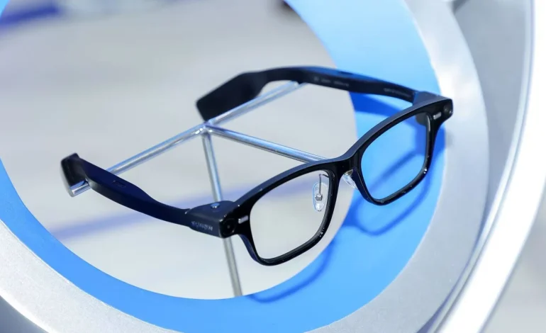 Alibaba’s New AI Glasses Promise All-Day Wear — Just Swap the Batteries