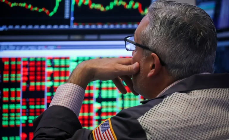 Tech Stumbles, Mood Sours: Stocks Slide into a Losing Week