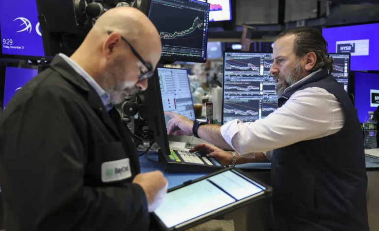 Wall Street Rides Four-Day Win Streak as December Rate-Cut Hopes Heat Up