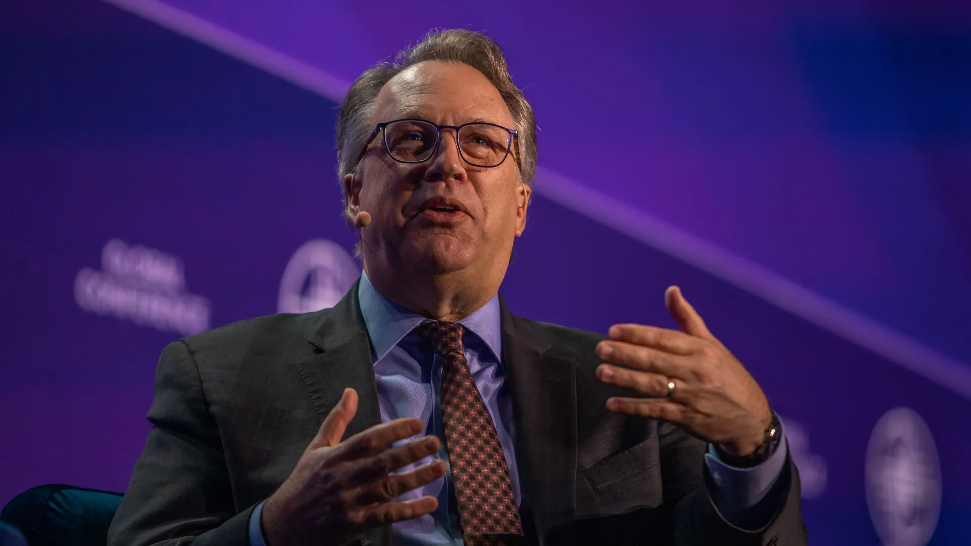 New York Fed’s Williams Cracks the Door Open to a December Rate Cut