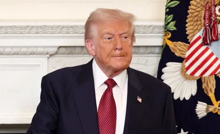 Supreme Court grills Trump lawyer over sweeping tariff powers