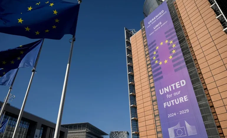 EU Scales Back AI and Privacy Rules in Bid to Revive Tech Innovation