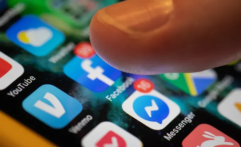 Malaysia moves to bar under-16s from social media as youth safety fears grow