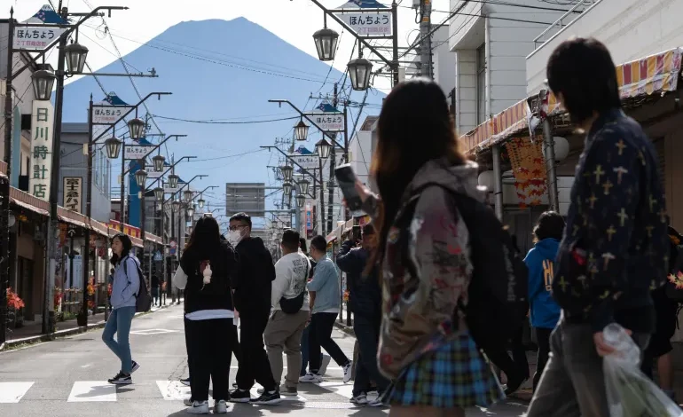 Japan’s tourism stocks tumble after China warns citizens to avoid travel