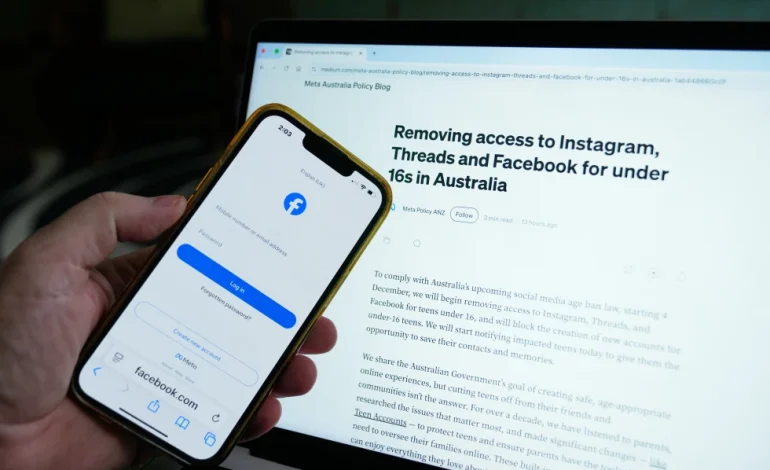 ‘Download or Lose It’: Meta Starts Locking Out Aussie Teens Ahead of Under-16 Social Media Ban
