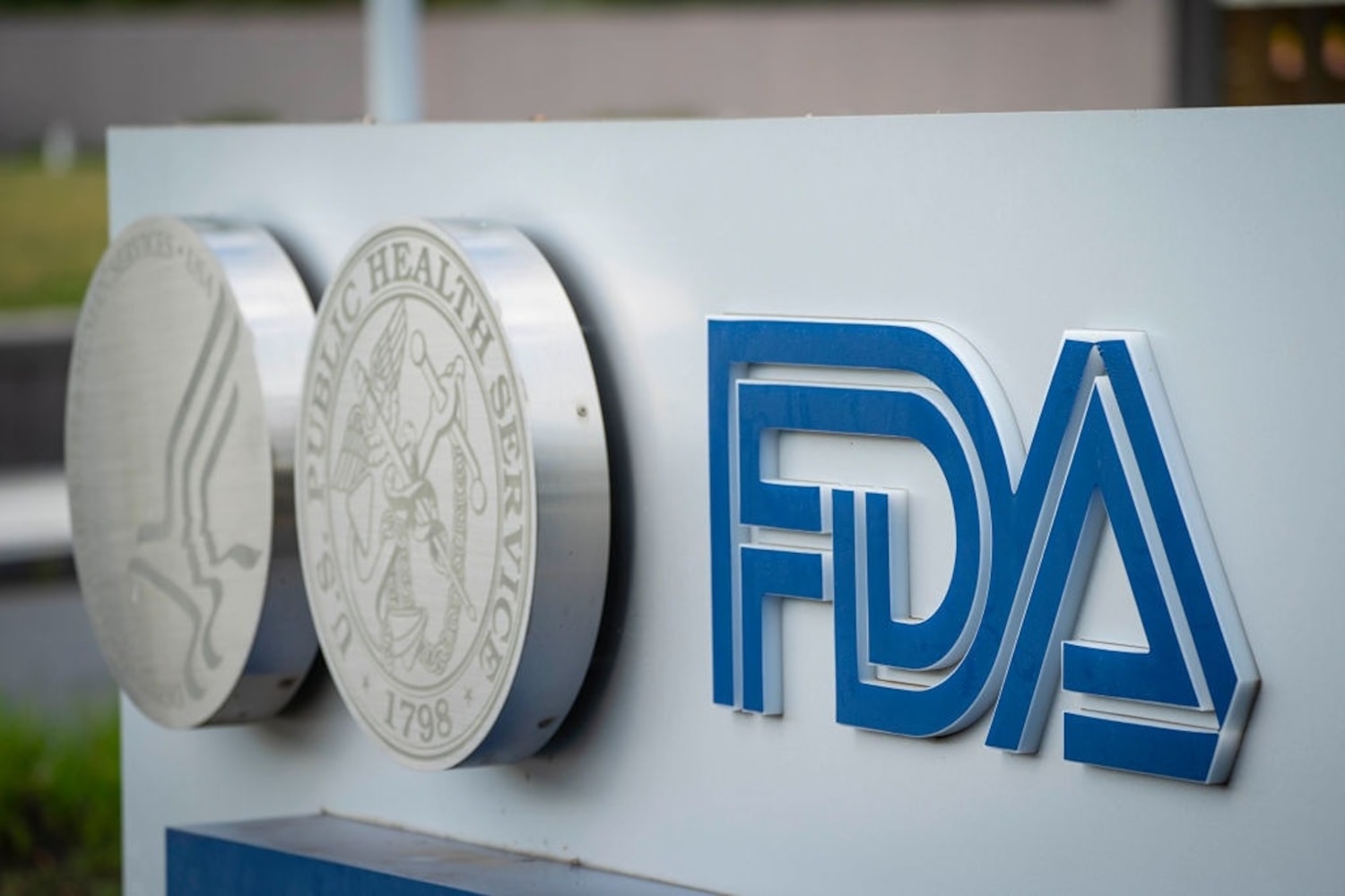 FDA’s Drug Chief Quits Amid Probe, Lawsuit — and a Very Public Feud