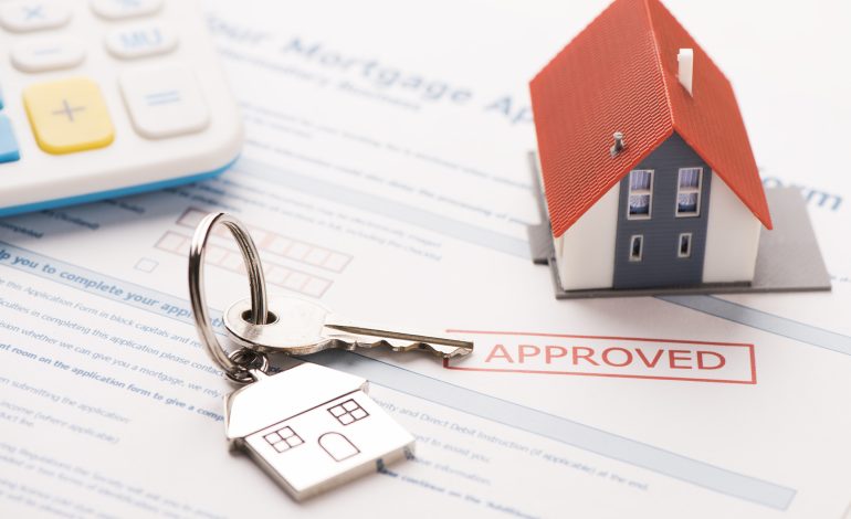 Trump’s 50-Year Mortgage Pitch: Smaller Payments, Bigger IOU