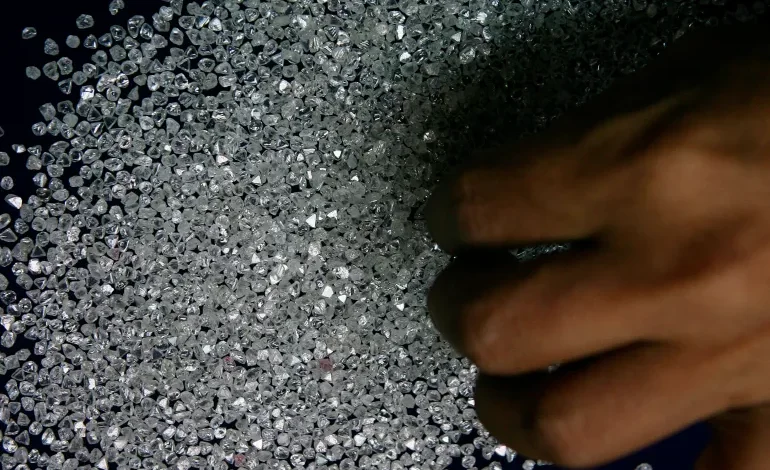 Nigeria frees 100 abducted schoolchildren, vows to rescue the rest