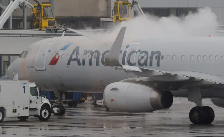 US winter storm Devin snarls holiday travel as thousands of flights are scrapped
