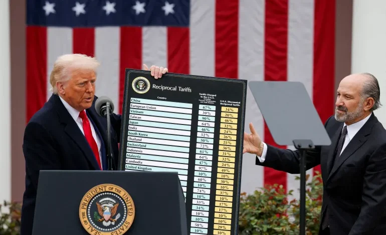 Trump’s approval slips to 39% as economic anxiety grows