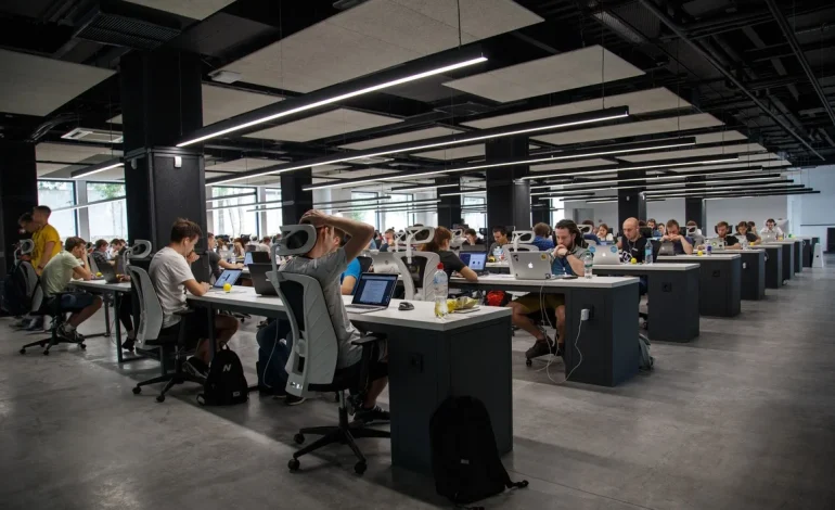 2025 Became the Year Big Tech’s Job Market Finally Broke