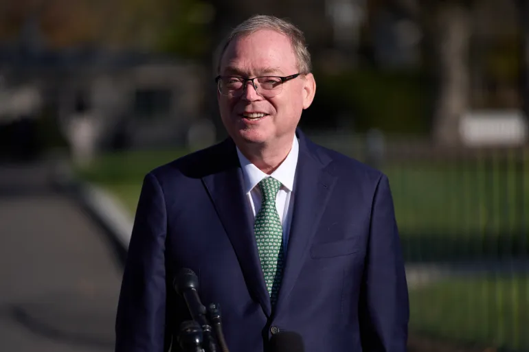 Trump eyes Kevin Hassett for Fed chair as markets brace for pivot toward faster rate cuts