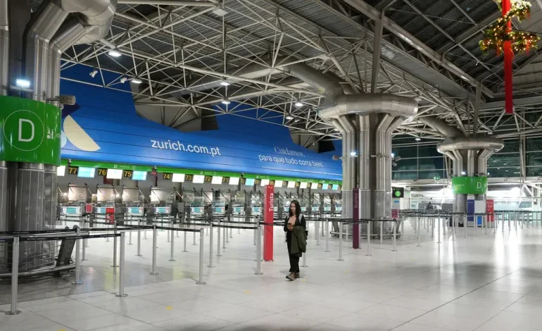 Portugal heads for first general strike in 12 years as unions confront labour shake-up