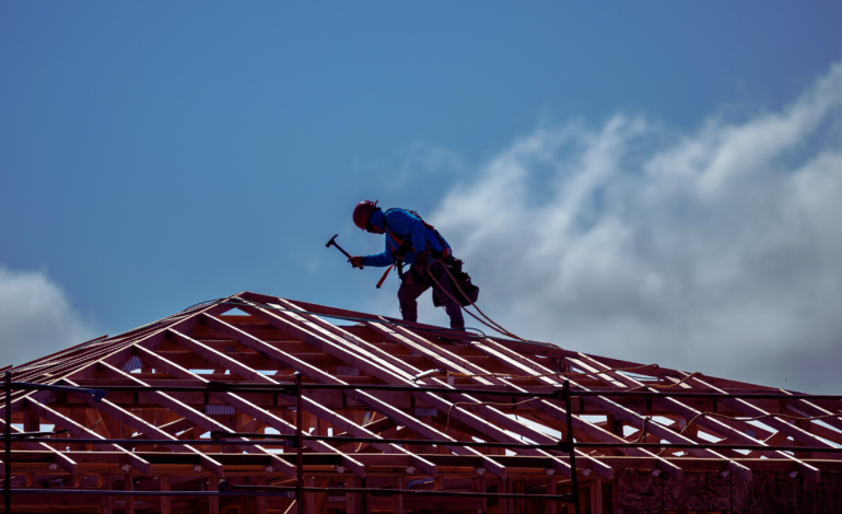 Powell: Don’t Expect Rate Cuts To Rescue the Housing Market